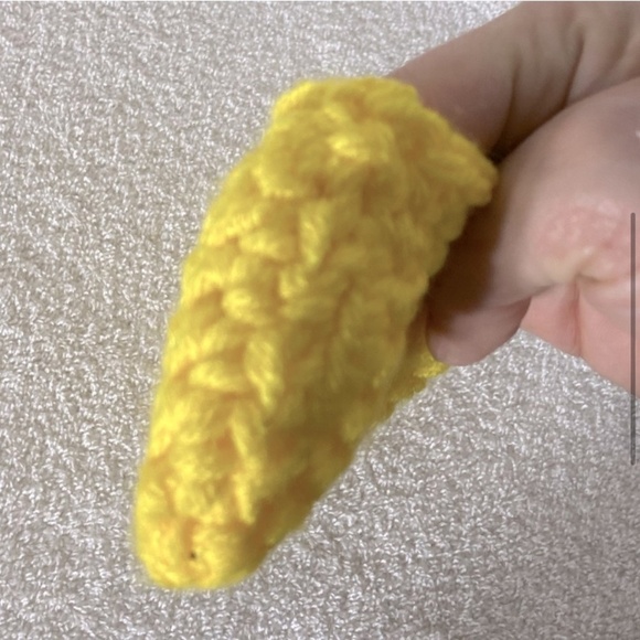 Vintage Handmade Yellow Crochet Knit Slip On Slippers - Picture 6 of 9